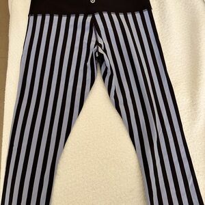 Lululemon Leggings Pants, Size 8